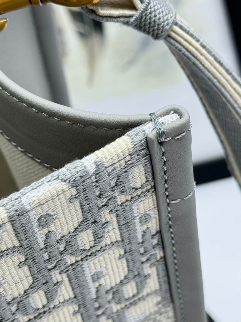chr1st1an D10r shopping bags